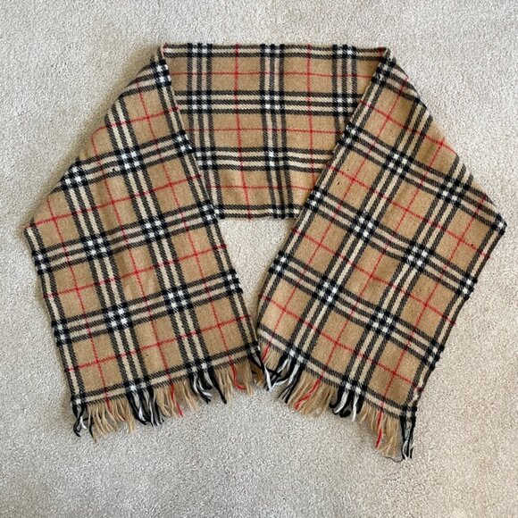 Burberry of London Vintage 100% Wool Scarf - Picture 3 of 5